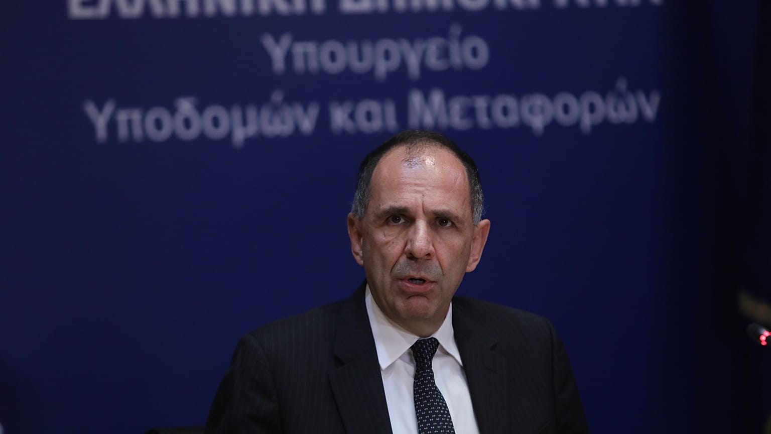 O μεταβατικός υπουργός Υποδομών και Μεταφορών Γιώργος Γεραπετρίτης