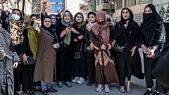 أفغانيات في وقفة في كابول بمناسبة اليوم العالمي للمرأة 