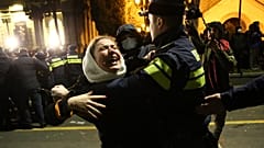Situation très tendue ce mercredi soir dans les rues de Tbilissi 