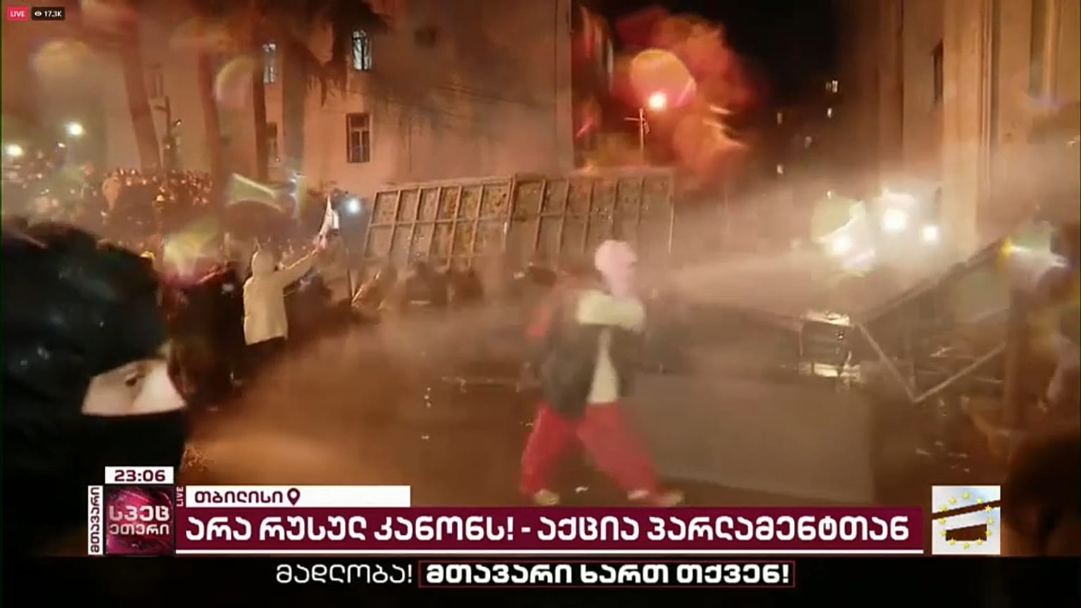 Confrontos junto ao Parlamento na capital da Geórgia