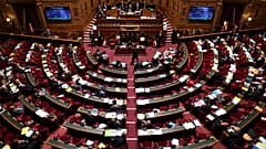 Der französische Senat in Paris stimmte für die Anhebung des Rentenalters