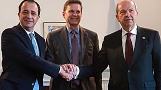 Στην πρόσφατη συνάντηση Χριστοδουλίδη, Τατάρ και Στιούαρτ