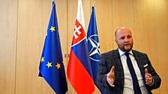 Slovakya Savunma Bakanı Jaroslav Nad