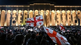 التظاهرات أمام البرلمان الجورجي