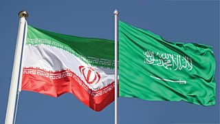 أجرت القوتان المتنافستان مفاوضات أُعلن عنها أول مرة في نيسان/ أبريل 2021