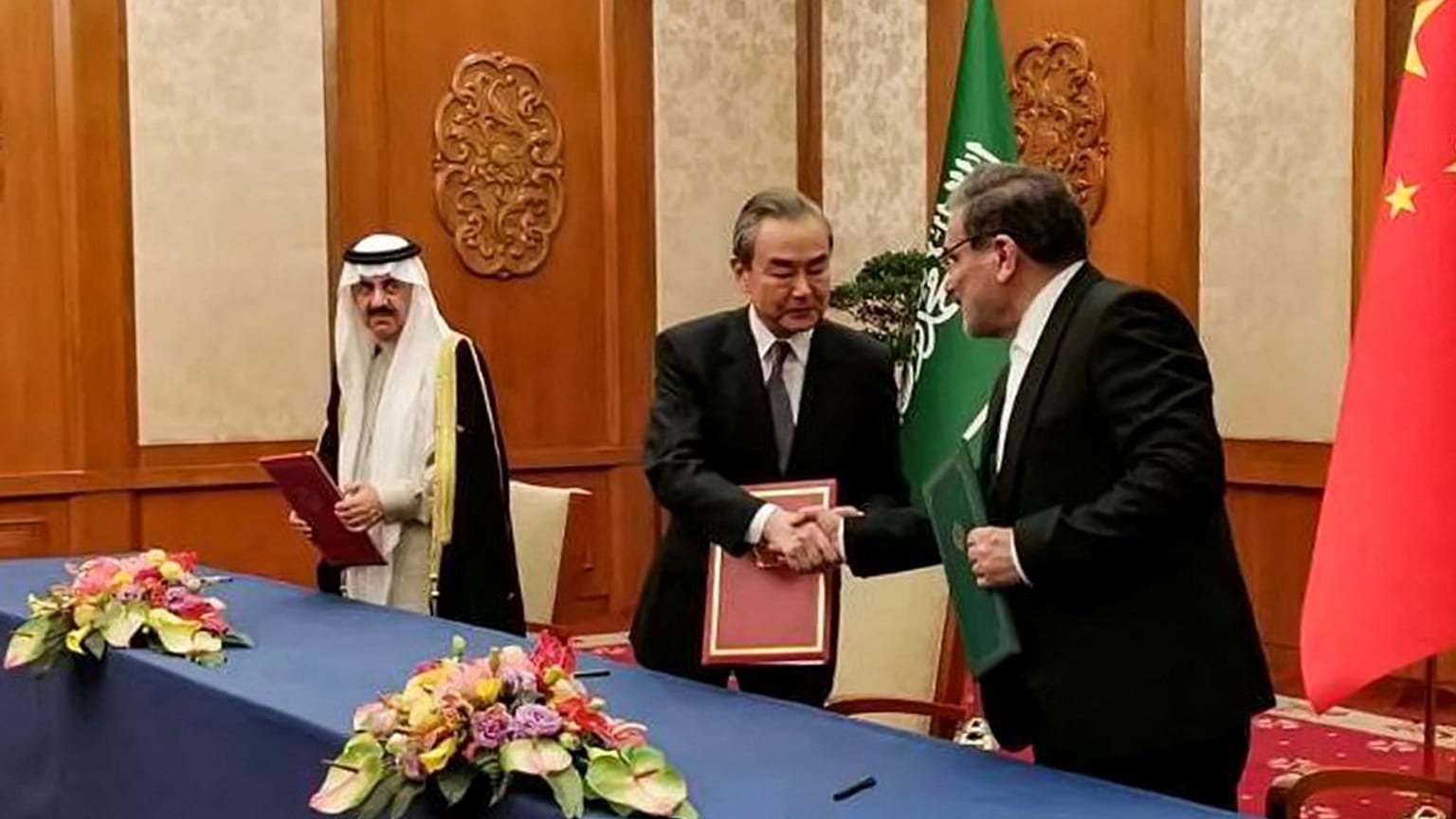 لعبت الصين دور الوساطة بين السعودية وإيران