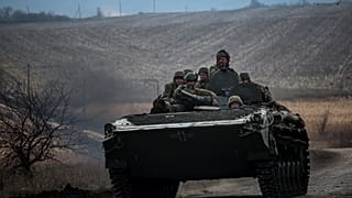 La batalla de Bajmut, la más larga y sangrienta de la guerra, continúa