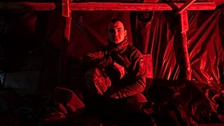 Vladyslav, paraquedista ucraniano da 80.ª Brigada de Assalto Aéreo