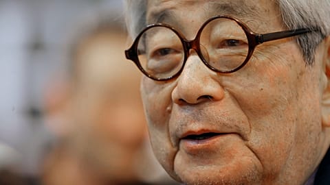 Japanese Nobel Prize winning author Kenzaburo Oe poses during the inauguration of the 32nd Paris Book Fair, which focused on Japanese writers, March 15, 2012.