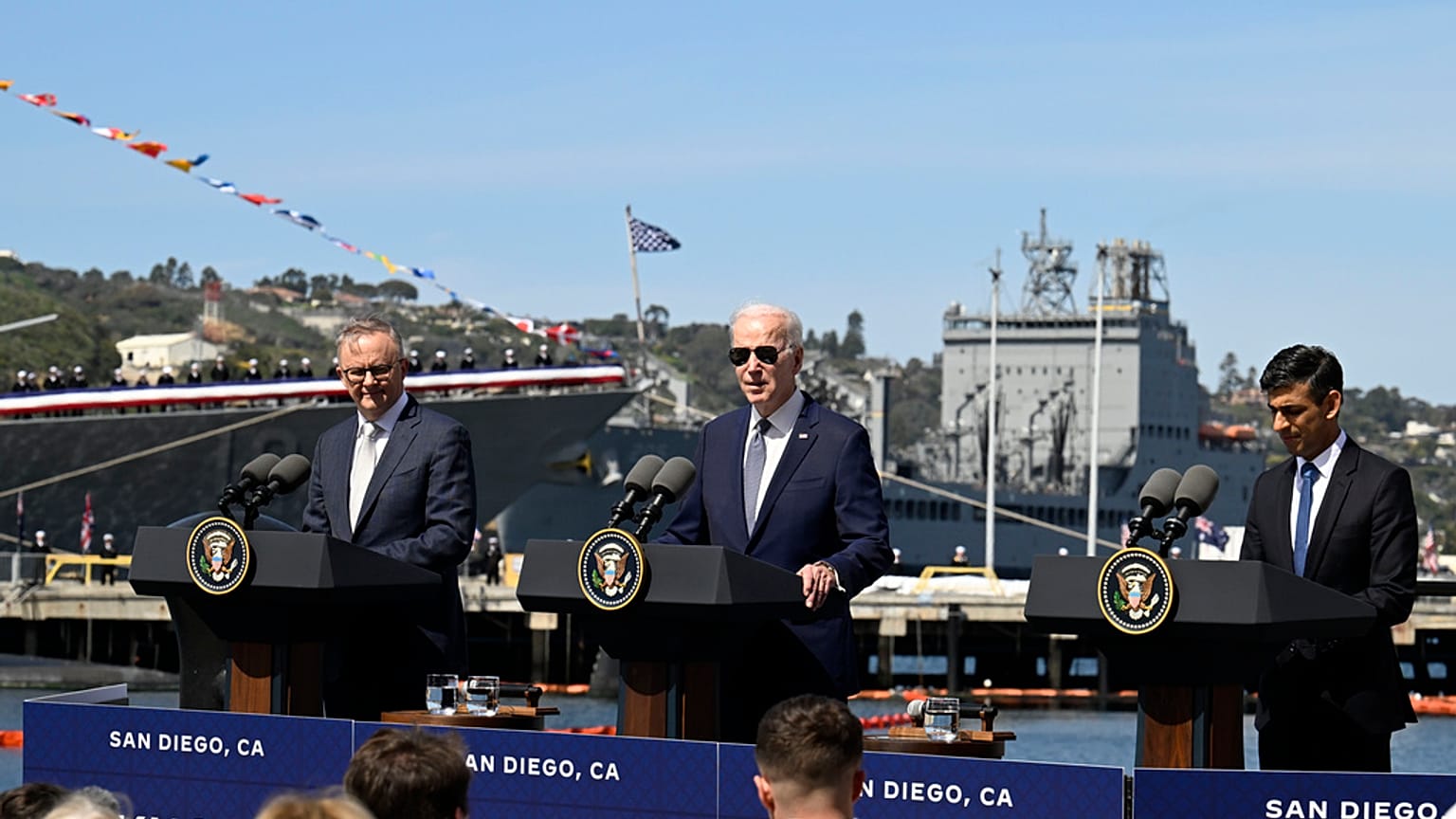 Australiens Regierungschef Albanese, US-Präsident Joe Biden und Großbritanniens Premier Sunak