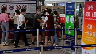 Çin, Covid-19'dan sonra ilk kez sınırlarını yabancı turistlere açıyor