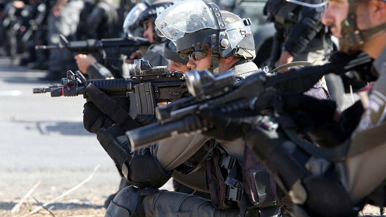 Archives : soldats israéliens déployés près de Naplouse (Cisjordanie occupée), le 11/10/2015