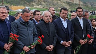 Hatay Belediye Başkanı Lütfü Savaş, Millet İttifakı Cumhurbaşkanı Adayı Kemal Kılıçdaroğlu ve İstanbul Büyükşehir Belediye Başkanı Ekrem İmamoğlu Hatay'daydı. 