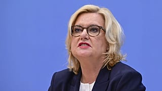 Almanya'da Silahlı Kuvvetlerden Sorumlu Parlamento Komiseri Eva Hoegl