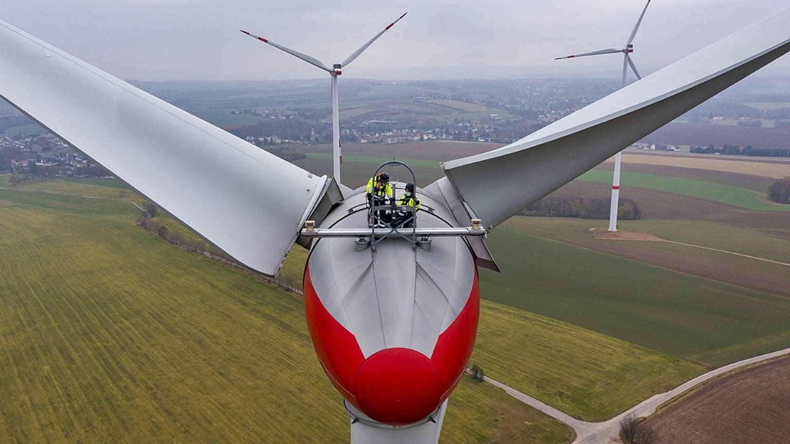 Os investimentos em fontes de energia renovável, como as turbina eólicas, terão prioridade nos subsídios