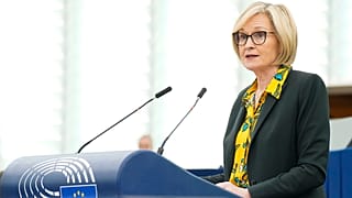 Η Επίτροπος ΜακΓκίνες για την κατάρρευση αμερικανικής τράπεζας. 