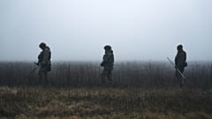 Украинским саперам приходится разминировать огромные территории