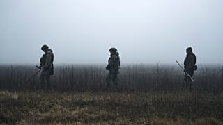 Украинским саперам приходится разминировать огромные территории
