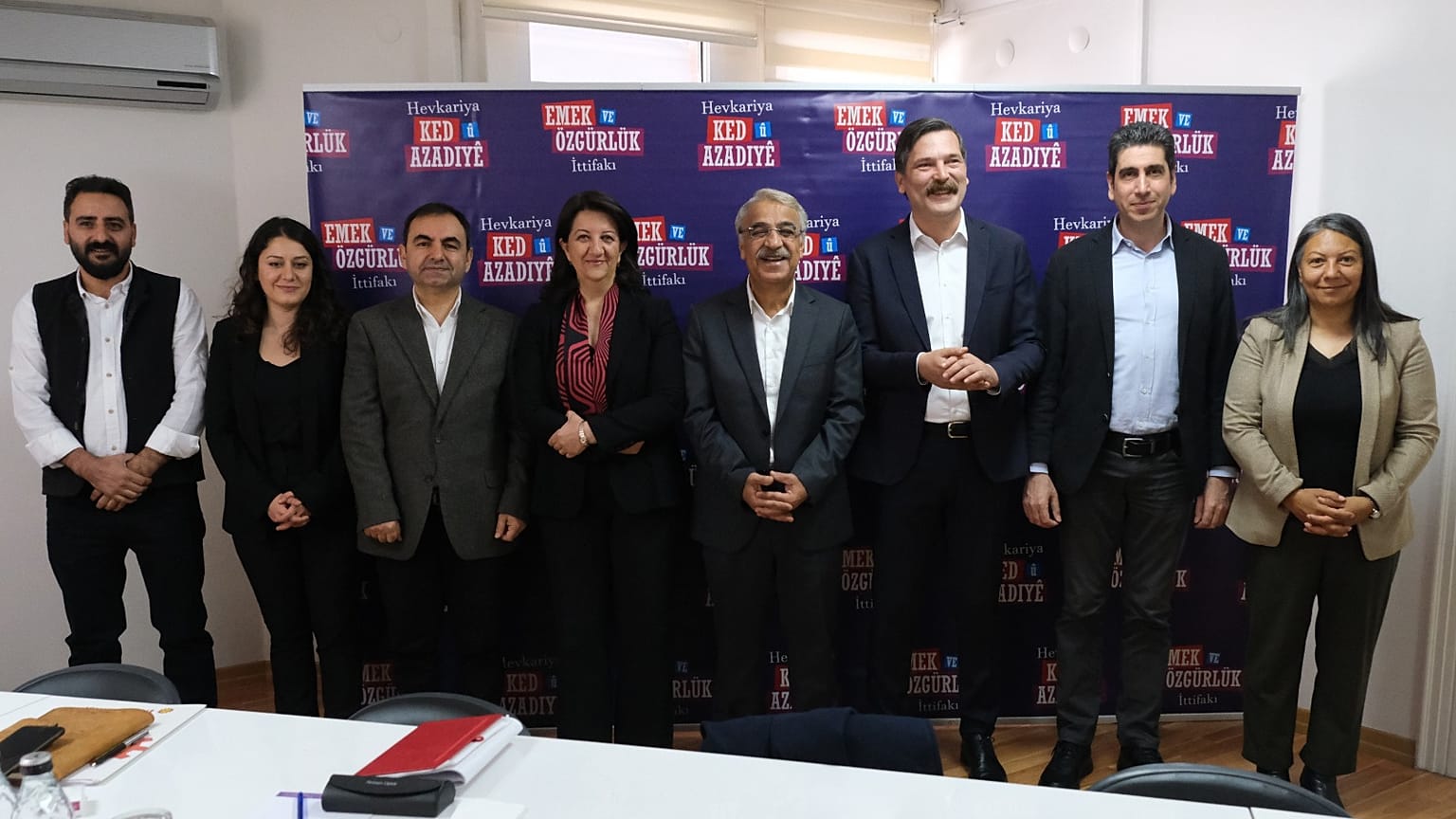 Emek ve Özgürlük İttifakı seçime aynı çatı altında girecek