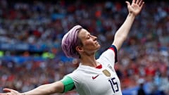Megan Rapinoe gólöröme a Hollandia - Egyesült Államok (0-2) vb-döntőn 2019. július 7-én, Lyonban. 