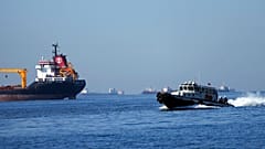 Ukrayna'dan tahıl taşıyan kargo gemileri