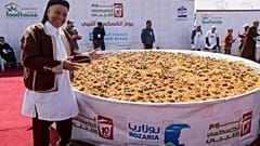 طبق الكسكس العملاق
