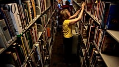مكتبة عامة في كاليفورنيا بالولايات المتحدة 