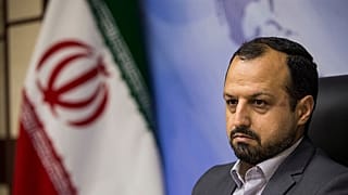 وزير الاقتصاد الإيراني إحسان خاندوزي 