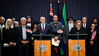 Avustralya Başbakanı Anthony Albanese, Canberra'daki Parlamento Binası'nda basın toplantısı düzenledi
