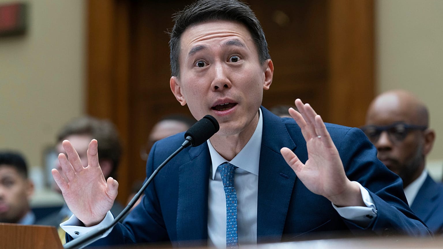 TikTok'un CEO'su Shou Zi Chew
