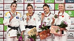Siegerehrung in der Gewichtsklasse bis 57 Kilogramm. Siegerin Marica Perisic (Zweite von links).