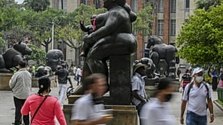 Esculturas do artista colombiano Fernando Botero em Medellín (Colômbia - arquivo)