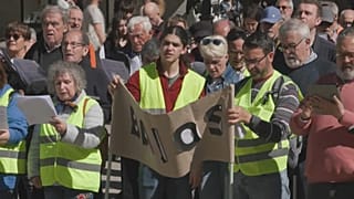 Participantes en los coros por la paz, en Madrid