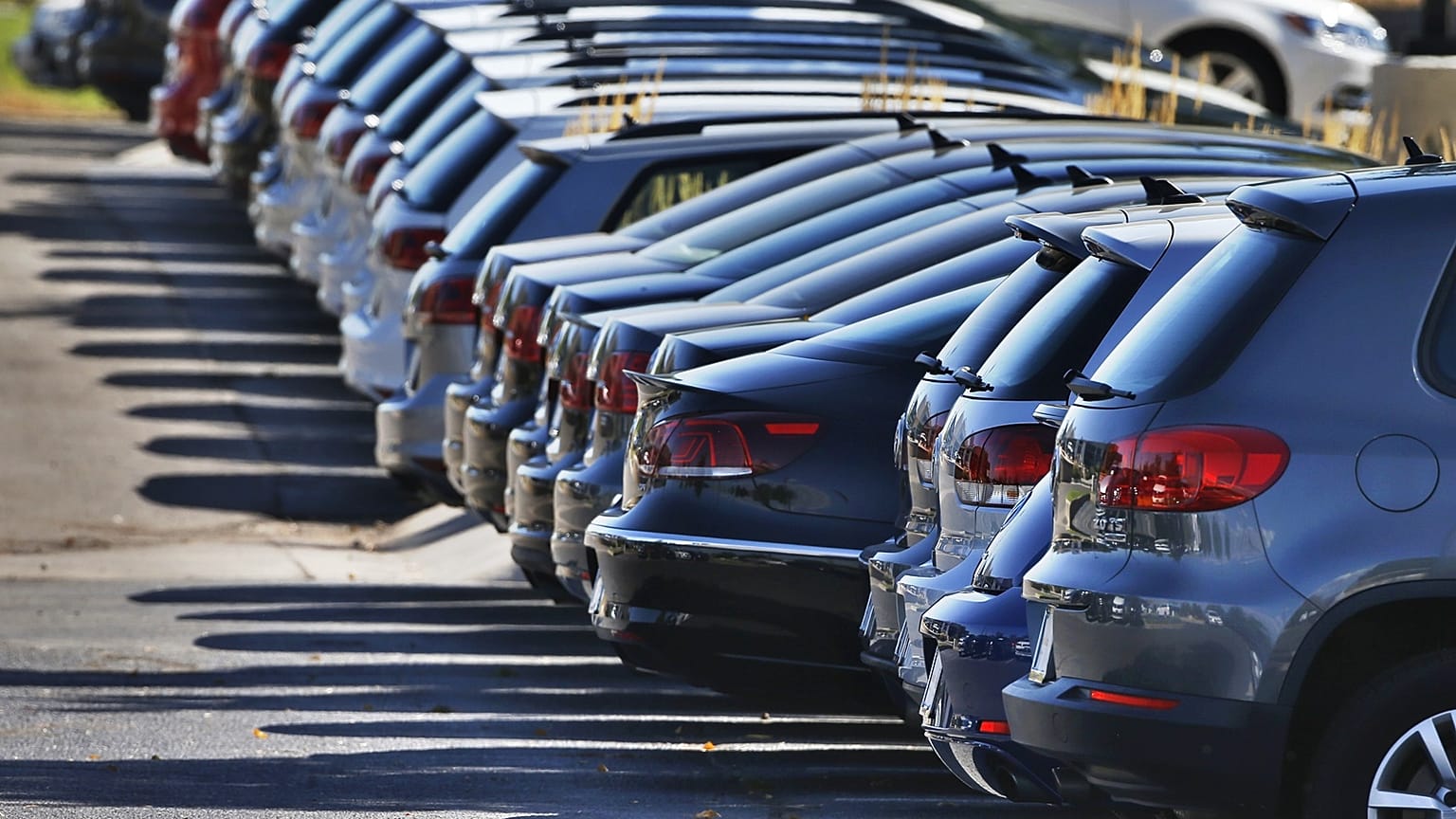 Se verían afectados los coches y furgonetas matrículados a partir de 2035.
