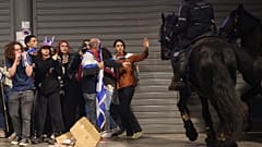 Berittene Polizei versuchte, die Proteste in Israel auseinanderzutreiben