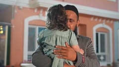 لم شمل الطفلة الأفغانية أليزا مع عمها 