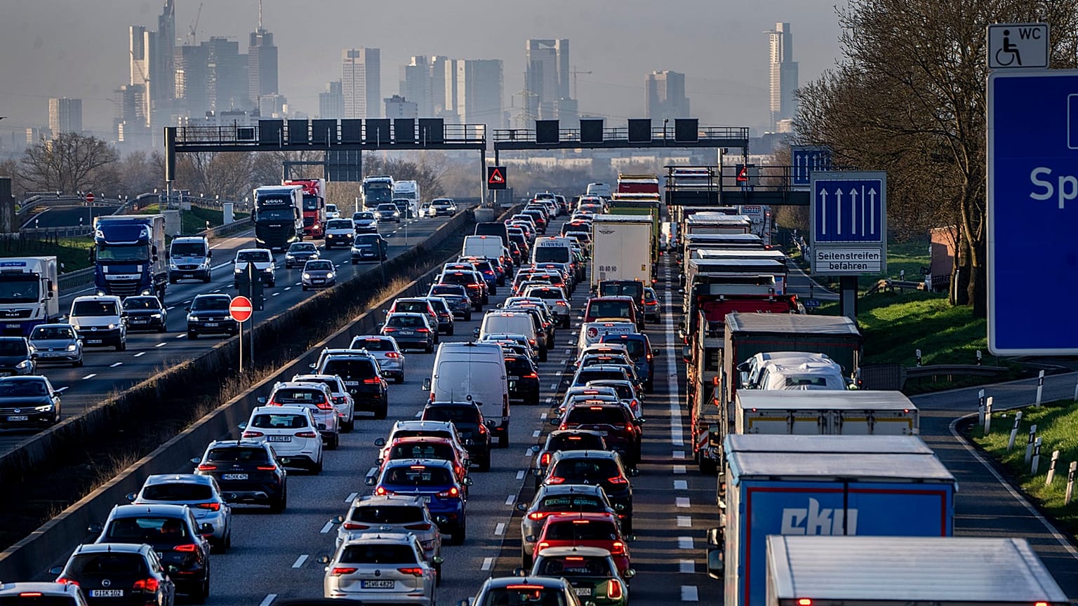 La prohibición para los motores de combustión entrará en vigor en 2035.