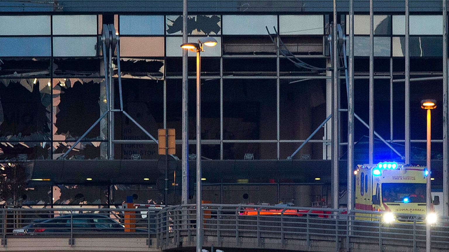 Belgium eddigi legsúlyosabb terrortámadását 2016 márciusában élte meg, amikor öngyilkos merénylők robbantottak a brüsszeli repülőtéren és a metróban