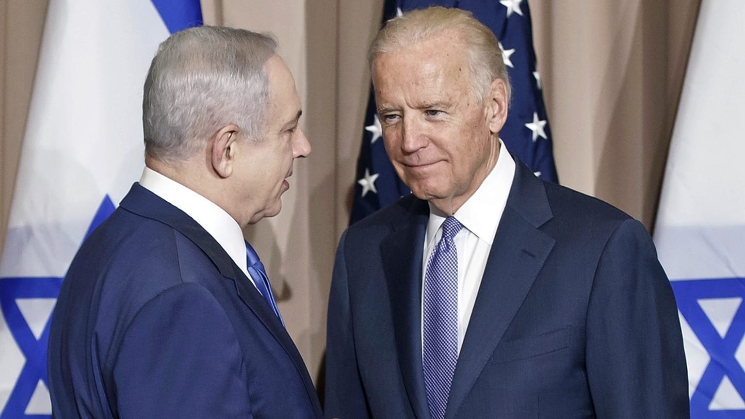 İsrail Başbakanı Netanyahu ve ABD Başkanı Biden (sağda)