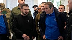 IAEA-Chef Grossi mit dem ukrainischen Präsidenten Selenskyj während eines Besuchs in Saporischschja, 27. März 2023