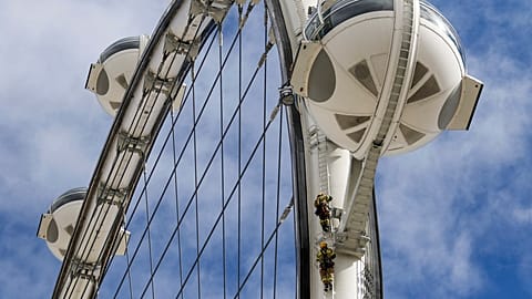 Entrainement des secouristes sur la plus grande roue d'Amérique du nord, à Las Vegas