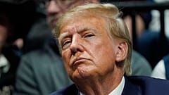 Archives : Donald Trump assistant à une compétition de lutte, le 18 mars 2023 à Tulsa