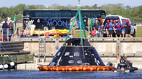 Em 2025, segue-se a Artemis III