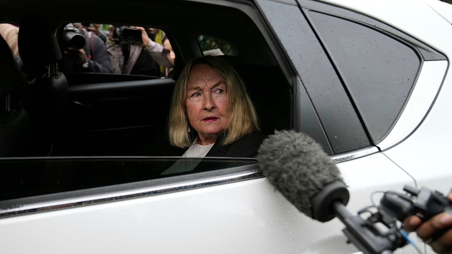 Oscar Pistorius erschoss vor 10 Jahren - am Valentinstag - seine damalige Freundin Reeva Steenkamp durch die geschlossene Badezimmertür. Foto: Mutter June am Freitag, 31. 03