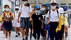 Son öğrenciler mezun oluyor: Yaşlanan Japonya'da her yıl onlarca okul kapanıyor