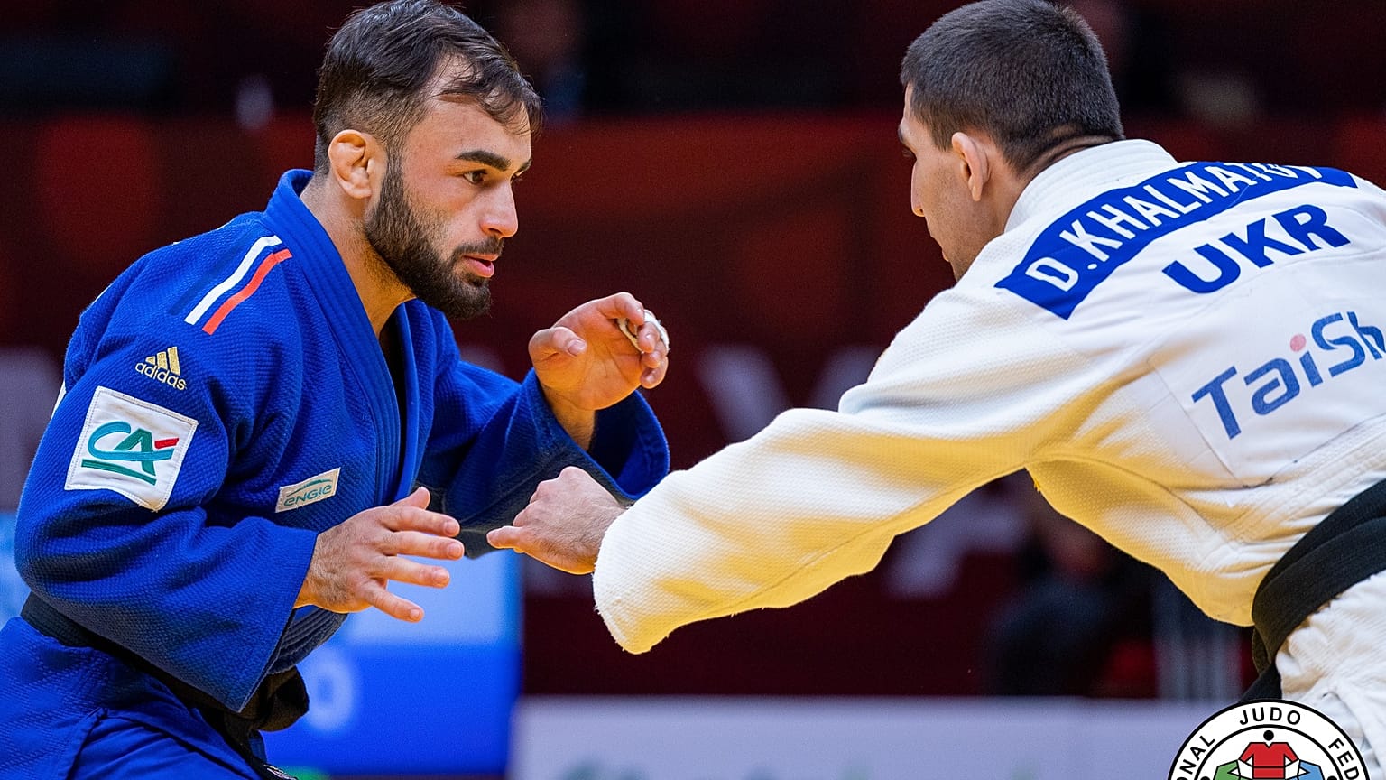 Luka Mkheidze a offert une médailles d'or aux Bleus 