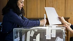 Búlgaros votam na quinta eleição legislativa em dois anos