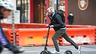 Elektrikli skuter 
