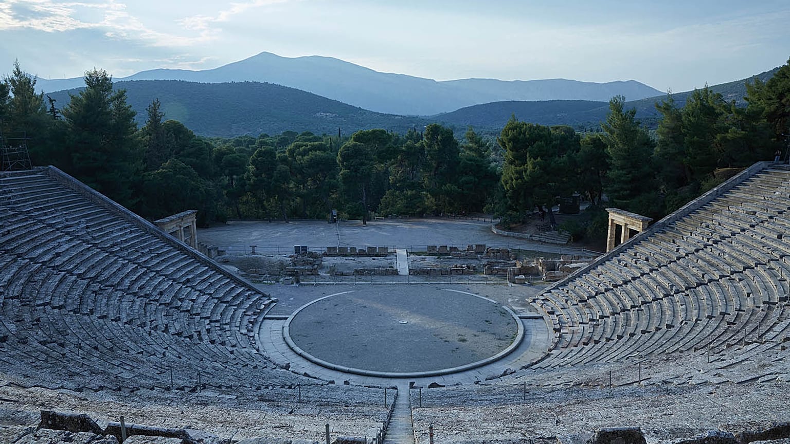 Αρχαίο Θέατρο Επιδαύρου
