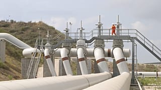 Uluslararası Tahkim Mahkemesinin karar sonrası 25 Mart'ta Irak'tan Ceyhan Limanı'na petrol akışı durduruldu